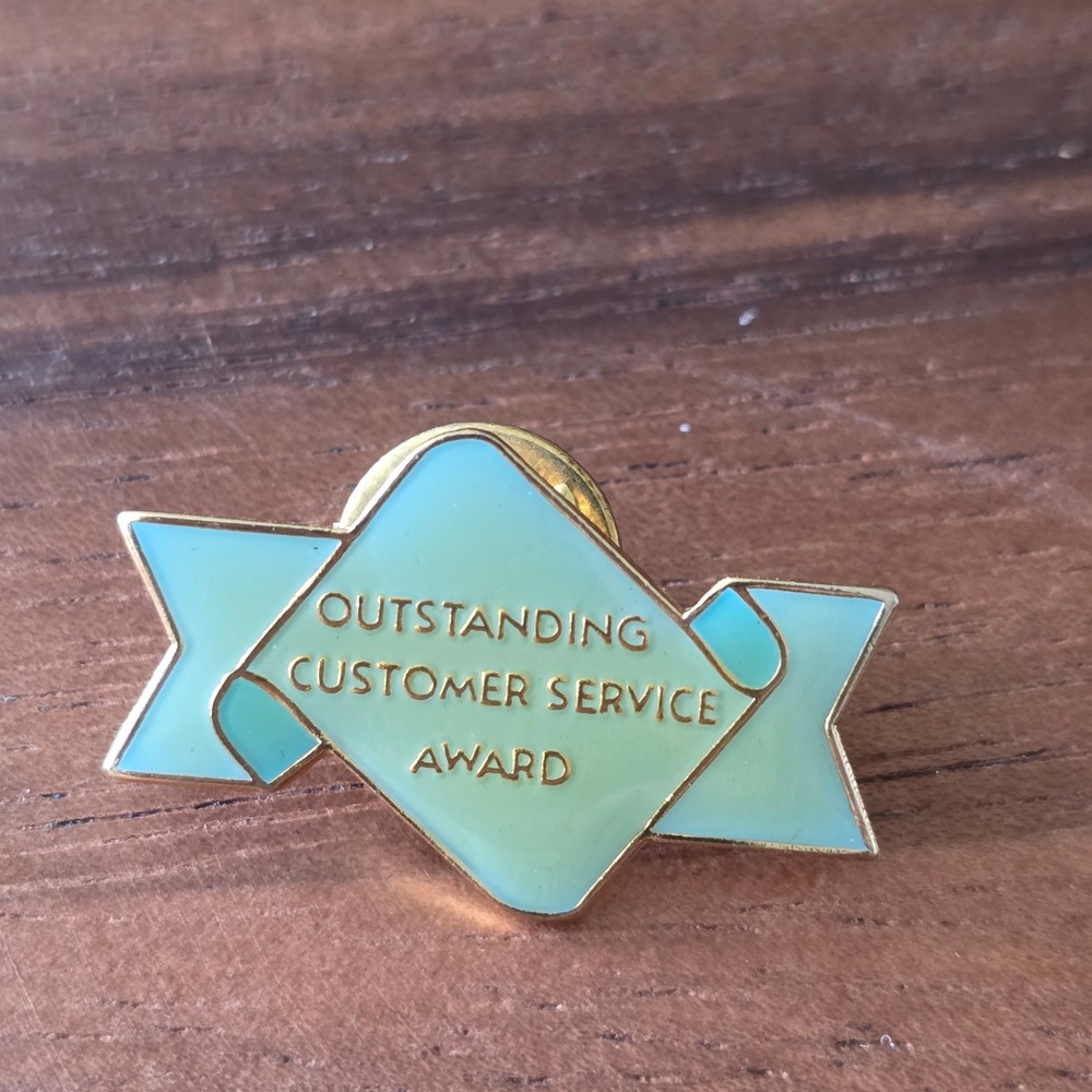 VTG flair Outstanding Customer Service Award Lapel Pin Employee Recognition Gift